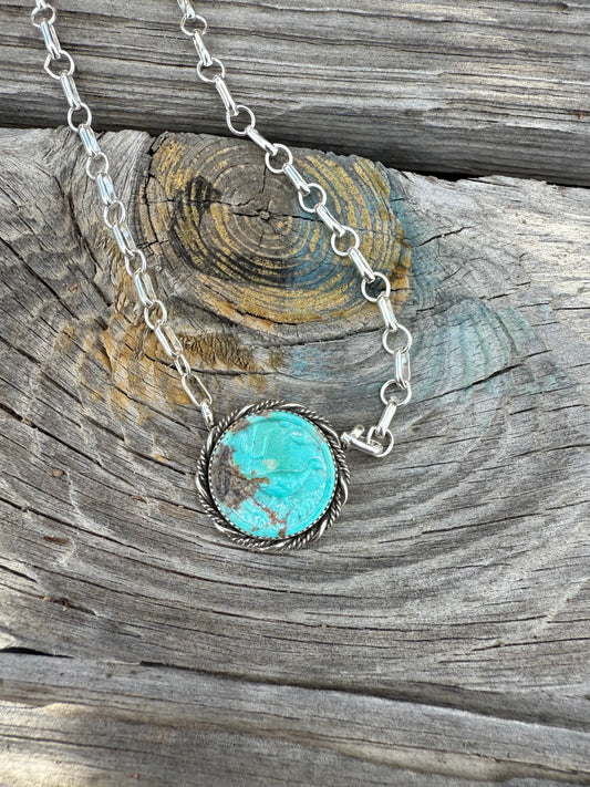 Road Runner Necklace