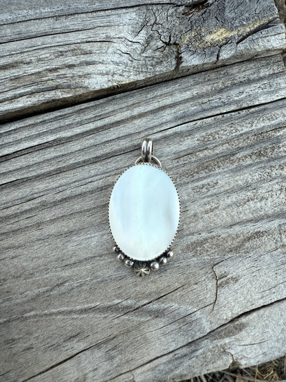 Mother of Pearl Pendant